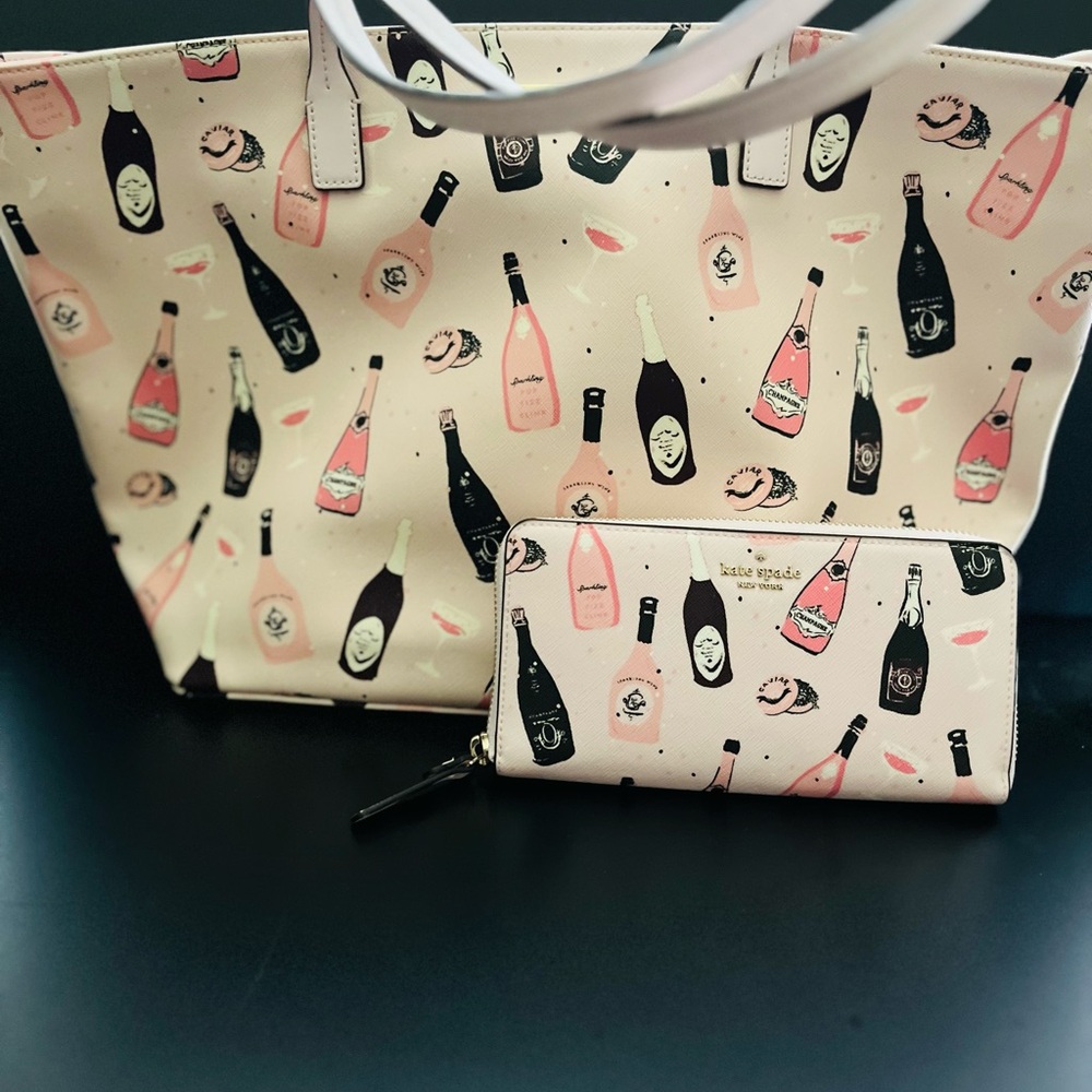 Kate Spade Champagne Print Tote and Wallet Set - Picture 2 of 9